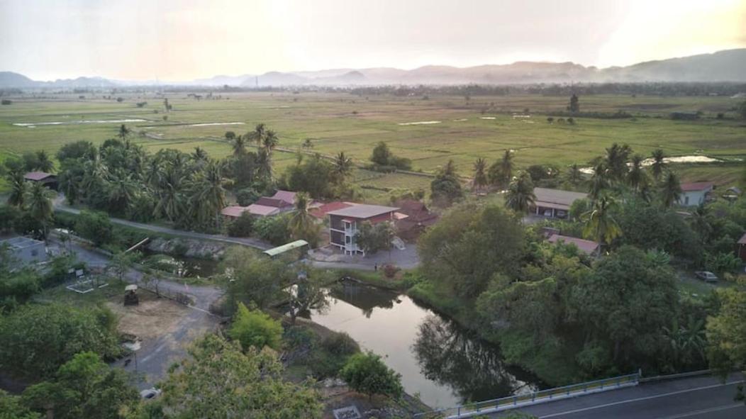 Riverview Homestay Perlis Kangar Exterior photo